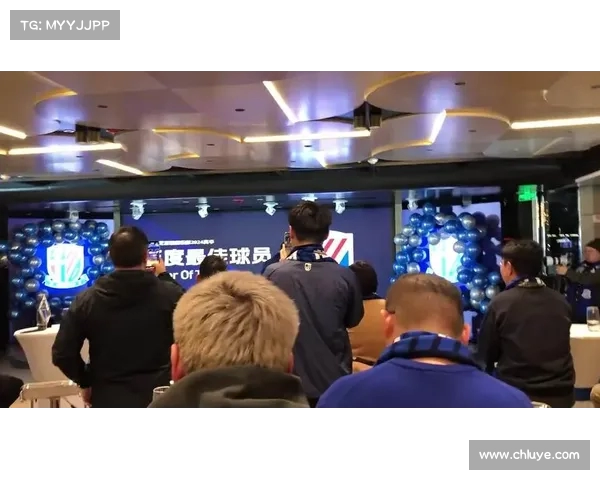 吴曦谈与于汉超的交流与儿子对奥特曼的喜爱并透露暂无心仪球员 吴曦谈与于汉超的交流与儿子对奥特曼的喜爱并透露暂无心仪球员